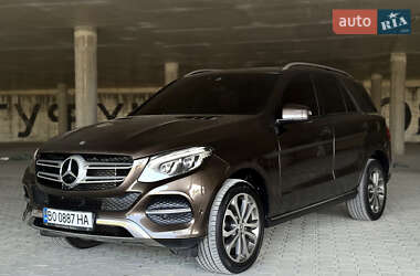Внедорожник / Кроссовер Mercedes-Benz GLE-Class 2016 в 