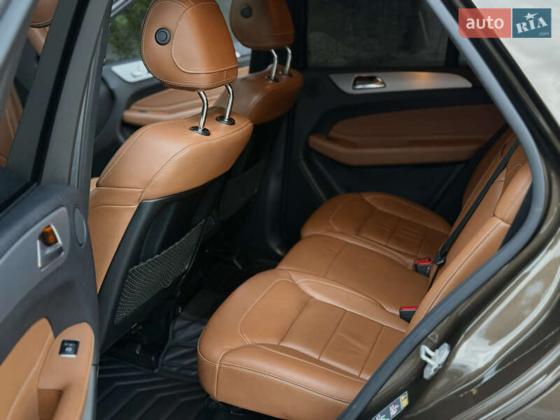 Внедорожник / Кроссовер Mercedes-Benz GLE-Class 2016 в Тернополе