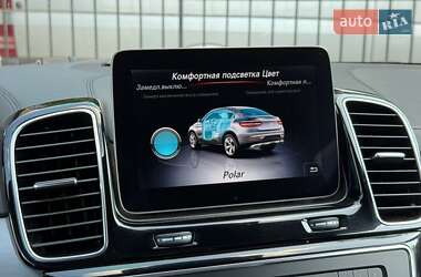 Внедорожник / Кроссовер Mercedes-Benz GLE-Class 2018 в 