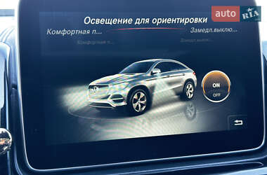 Внедорожник / Кроссовер Mercedes-Benz GLE-Class 2015 в 