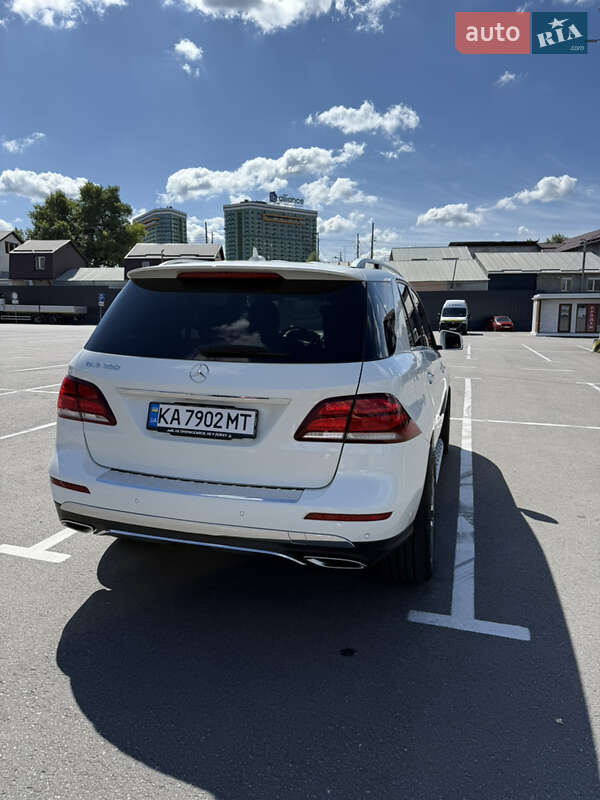 Внедорожник / Кроссовер Mercedes-Benz GLE-Class 2016 в Киеве