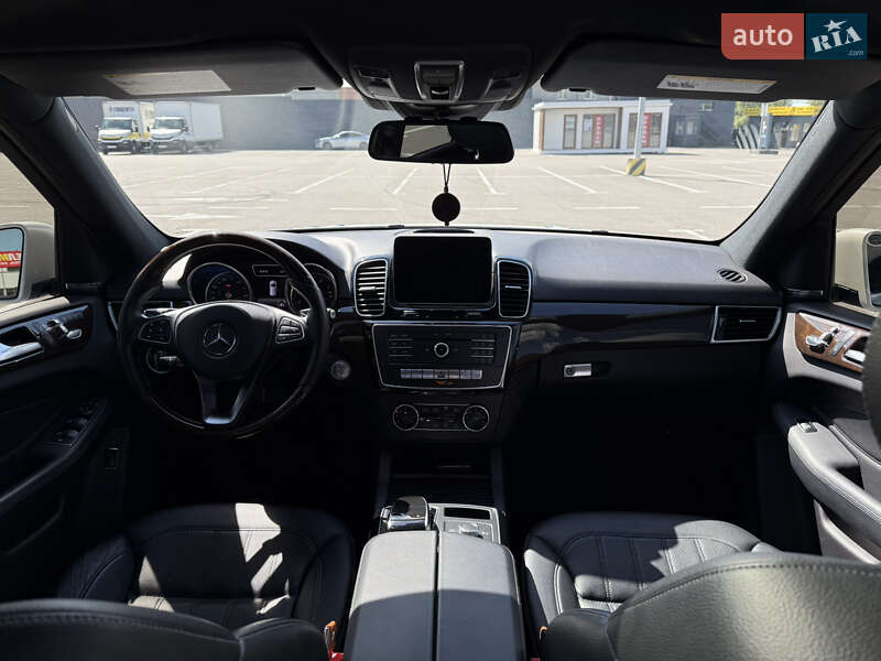 Внедорожник / Кроссовер Mercedes-Benz GLE-Class 2016 в Киеве