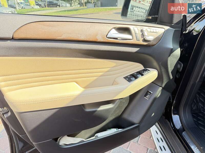 Внедорожник / Кроссовер Mercedes-Benz GLE-Class 2016 в Ивано-Франковске