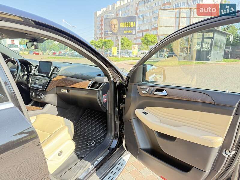Внедорожник / Кроссовер Mercedes-Benz GLE-Class 2016 в Ивано-Франковске
