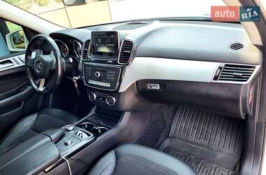 Внедорожник / Кроссовер Mercedes-Benz GLE-Class 2015 в 