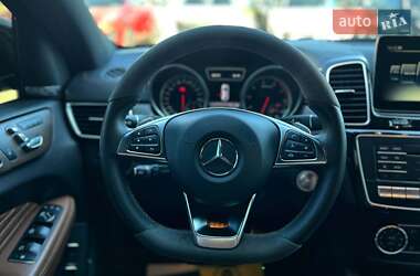 Внедорожник / Кроссовер Mercedes-Benz GLE-Class 2017 в 