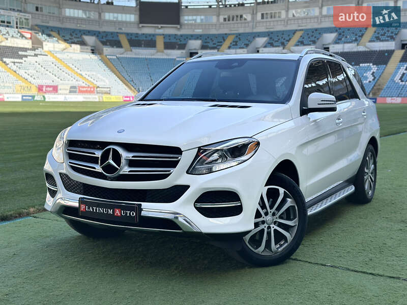 Внедорожник / Кроссовер Mercedes-Benz GLE-Class 2016 в Одессе фото 18 Внедорожник / Кроссовер Mercedes-Benz GLE-Class 2016 в Одессе