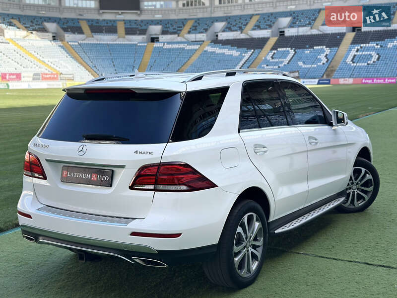 Внедорожник / Кроссовер Mercedes-Benz GLE-Class 2016 в Одессе фото 28 Внедорожник / Кроссовер Mercedes-Benz GLE-Class 2016 в Одессе