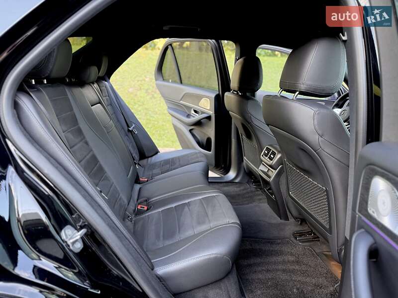 Внедорожник / Кроссовер Mercedes-Benz GLE-Class 2019 в Киеве фото 39 Внедорожник / Кроссовер Mercedes-Benz GLE-Class 2019 в Киеве