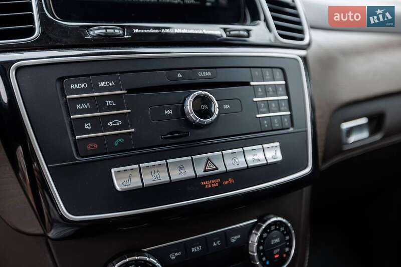 Внедорожник / Кроссовер Mercedes-Benz GLE-Class 2016 в Брошневе