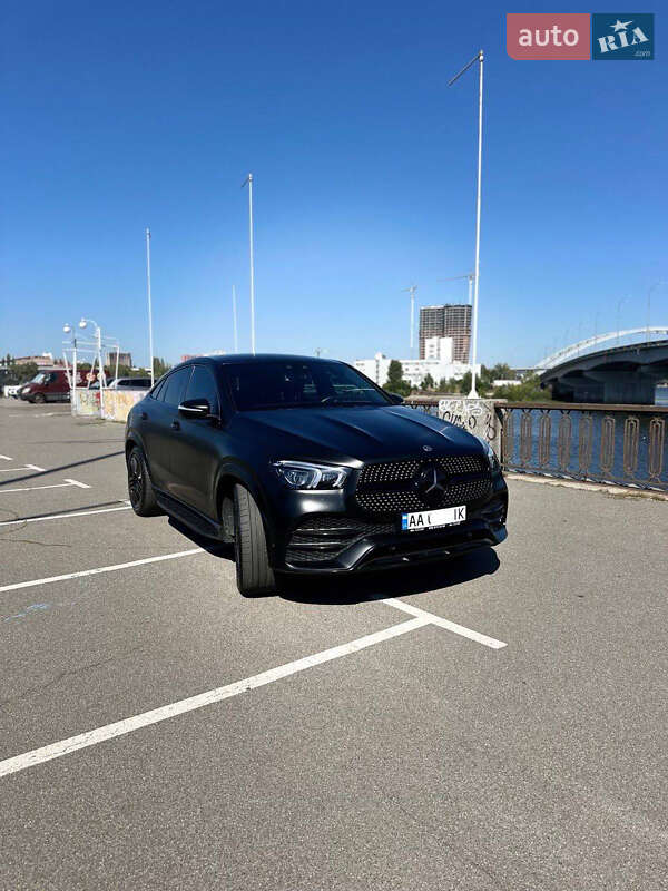 Mercedes-Benz GLE-Class 2021