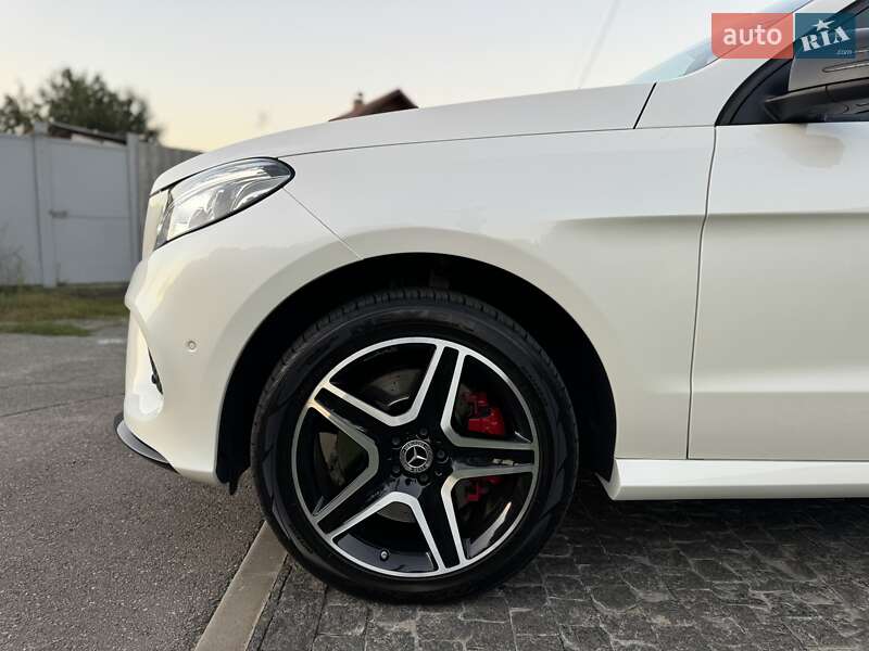Позашляховик / Кросовер Mercedes-Benz GLE-Class 2017 в Києві фото 14 Позашляховик / Кросовер Mercedes-Benz GLE-Class 2017 в Києві