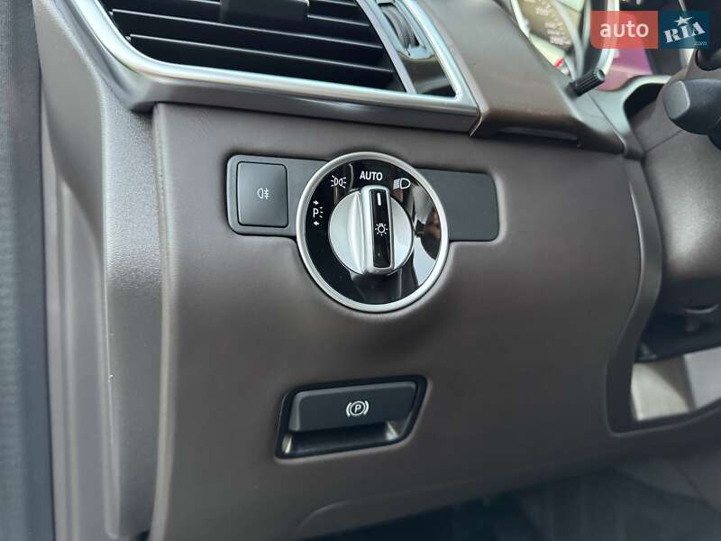 Позашляховик / Кросовер Mercedes-Benz GLE-Class 2017 в Києві фото 41 Позашляховик / Кросовер Mercedes-Benz GLE-Class 2017 в Києві