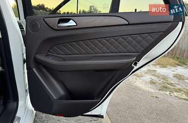 Внедорожник / Кроссовер Mercedes-Benz GLE-Class 2017 в 