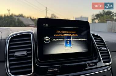 Внедорожник / Кроссовер Mercedes-Benz GLE-Class 2017 в 