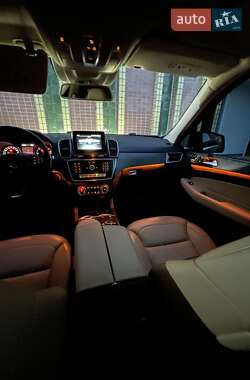 Внедорожник / Кроссовер Mercedes-Benz GLE-Class 2015 в 