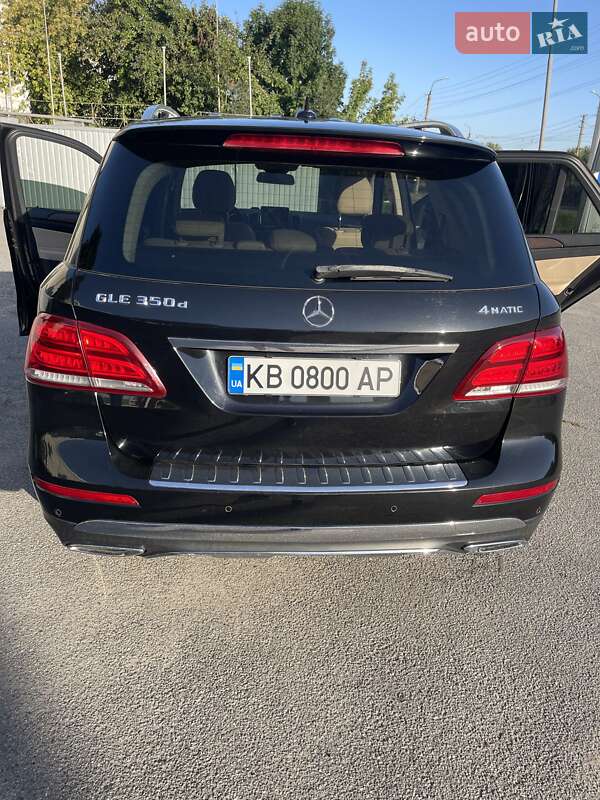 Внедорожник / Кроссовер Mercedes-Benz GLE-Class 2015 в Хмельницком