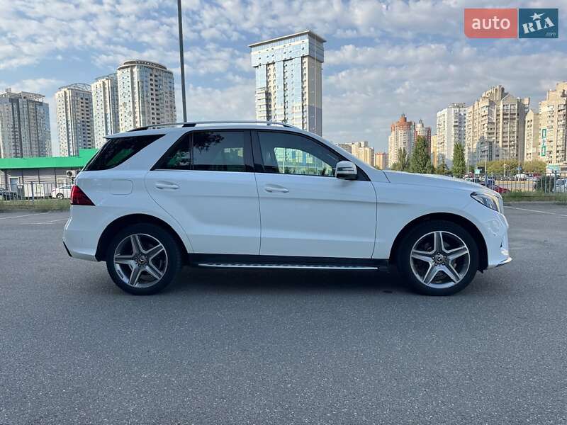 Позашляховик / Кросовер Mercedes-Benz GLE-Class 2017 в Києві