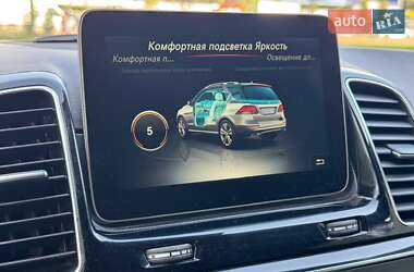 Внедорожник / Кроссовер Mercedes-Benz GLE-Class 2017 в 
