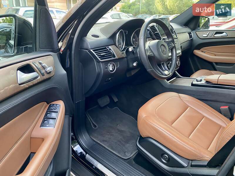 Внедорожник / Кроссовер Mercedes-Benz GLE-Class 2016 в Киеве