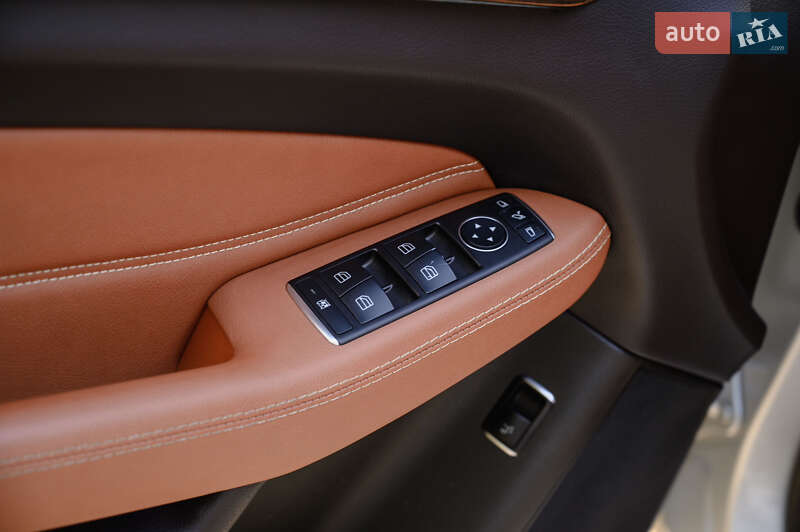 Внедорожник / Кроссовер Mercedes-Benz GLE-Class 2016 в Николаеве