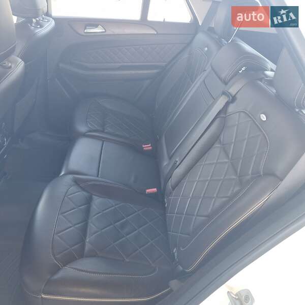 Позашляховик / Кросовер Mercedes-Benz GLE-Class 2016 в Луцьку