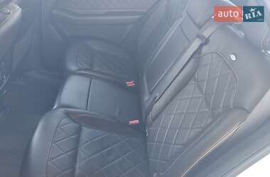 Внедорожник / Кроссовер Mercedes-Benz GLE-Class 2016 в 