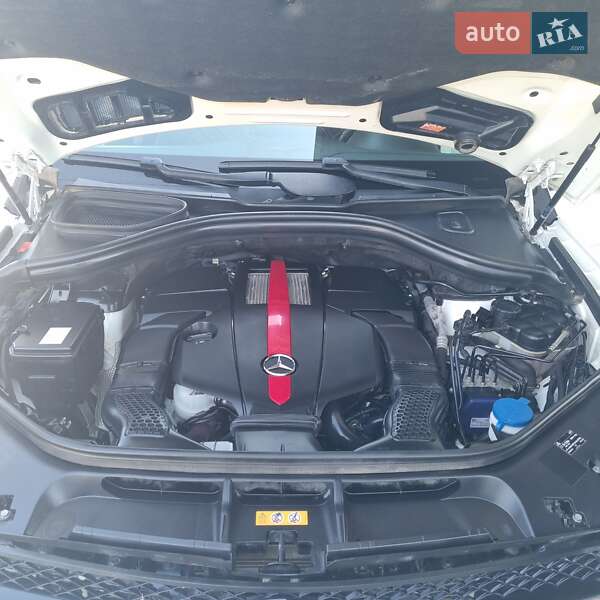 Позашляховик / Кросовер Mercedes-Benz GLE-Class 2016 в Луцьку