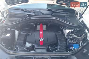 Внедорожник / Кроссовер Mercedes-Benz GLE-Class 2016 в 