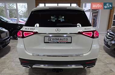 Внедорожник / Кроссовер Mercedes-Benz GLE-Class 2019 в 