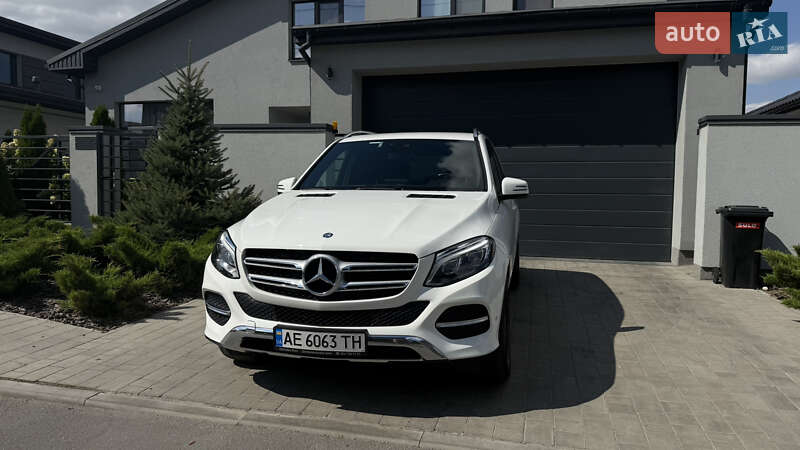 Внедорожник / Кроссовер Mercedes-Benz GLE-Class 2016 в Днепре