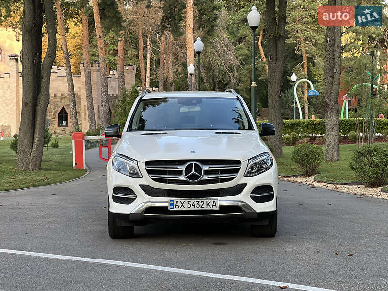 Позашляховик / Кросовер Mercedes-Benz GLE-Class 2015 в Харкові
