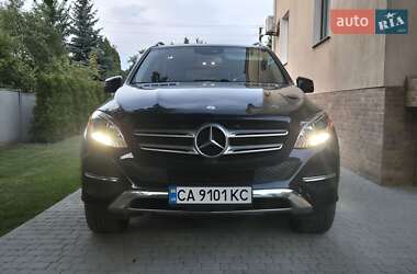 Внедорожник / Кроссовер Mercedes-Benz GLE-Class 2017 в 