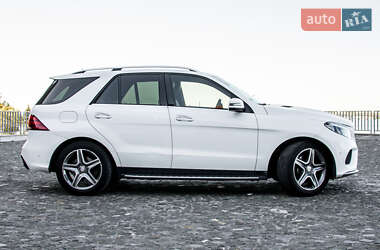 Внедорожник / Кроссовер Mercedes-Benz GLE-Class 2016 в 