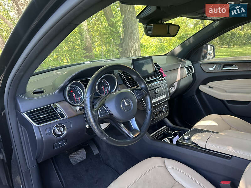 Внедорожник / Кроссовер Mercedes-Benz GLE-Class 2017 в Киеве