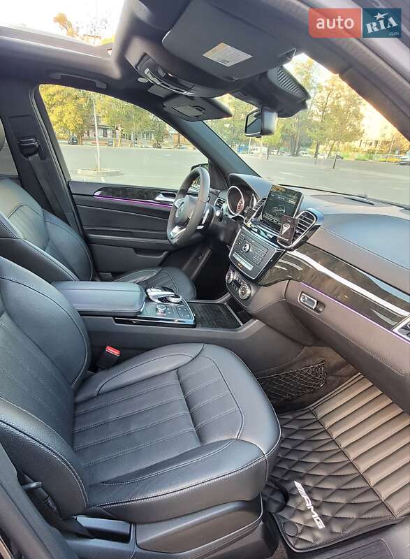Позашляховик / Кросовер Mercedes-Benz GLE-Class 2017 в Києві фото 35 Позашляховик / Кросовер Mercedes-Benz GLE-Class 2017 в Києві