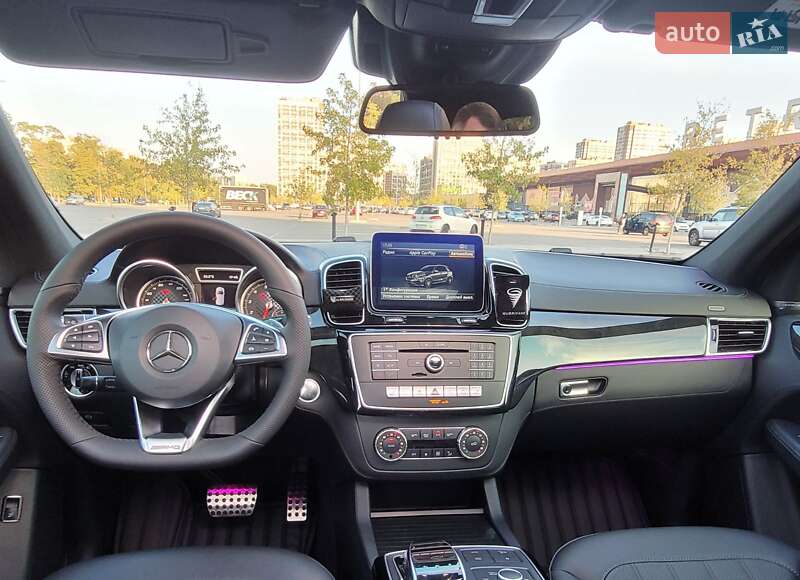 Позашляховик / Кросовер Mercedes-Benz GLE-Class 2017 в Києві фото 31 Позашляховик / Кросовер Mercedes-Benz GLE-Class 2017 в Києві