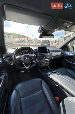 Внедорожник / Кроссовер Mercedes-Benz GLE-Class 2017 в 