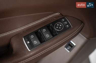 Позашляховик / Кросовер Mercedes-Benz GLE-Class 2016 в 
