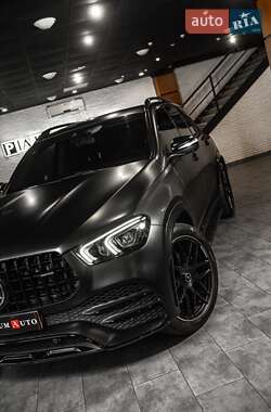 Внедорожник / Кроссовер Mercedes-Benz GLE-Class 2019 в 