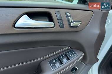 Внедорожник / Кроссовер Mercedes-Benz GLE-Class 2015 в 