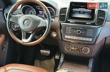 Внедорожник / Кроссовер Mercedes-Benz GLE-Class 2019 в 