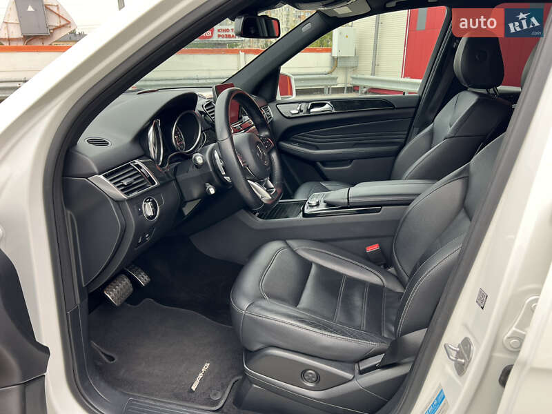 Позашляховик / Кросовер Mercedes-Benz GLE-Class 2016 в Києві фото 27 Позашляховик / Кросовер Mercedes-Benz GLE-Class 2016 в Києві