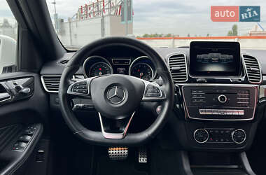 Внедорожник / Кроссовер Mercedes-Benz GLE-Class 2016 в Киеве