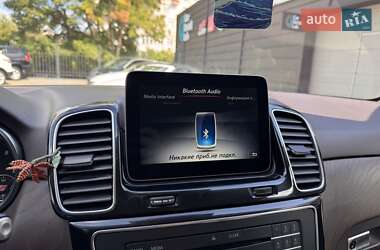 Внедорожник / Кроссовер Mercedes-Benz GLE-Class 2017 в 