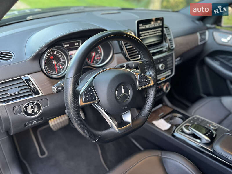 Внедорожник / Кроссовер Mercedes-Benz GLE-Class 2016 в Киеве