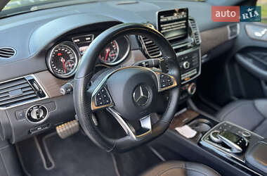 Внедорожник / Кроссовер Mercedes-Benz GLE-Class 2016 в 