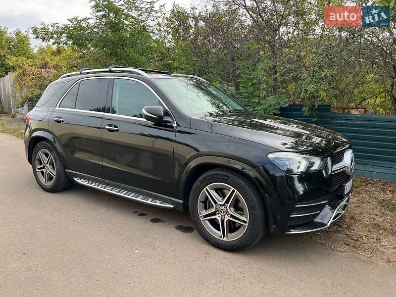Внедорожник / Кроссовер Mercedes-Benz GLE-Class 2019 в 