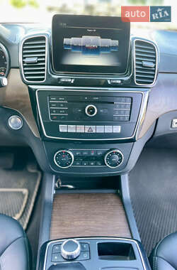 Внедорожник / Кроссовер Mercedes-Benz GLE-Class 2018 в 