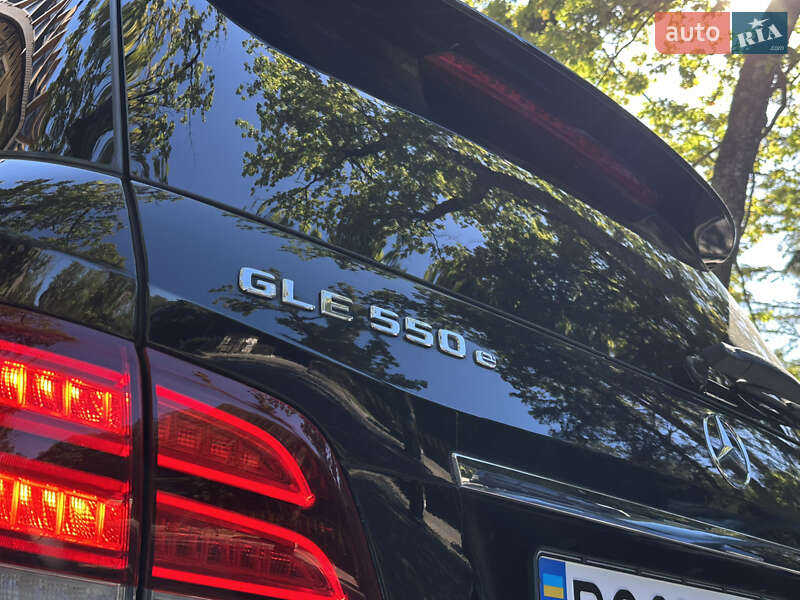 Внедорожник / Кроссовер Mercedes-Benz GLE-Class 2017 в Дрогобыче